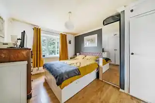 2 Stanley Road, photo 4