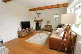 2, The Cottages, Outwood Lane, photo 4