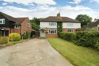 2, The Cottages, Outwood Lane, photo 3