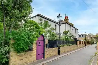2 Western Lane, photo 2