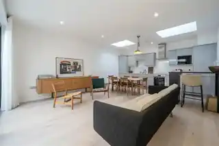 2 Willow Mews, photo 2