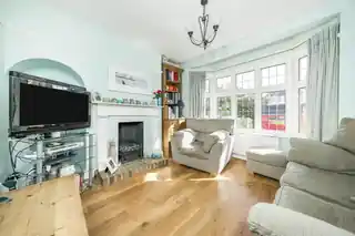 20 Aragon Road, photo 3
