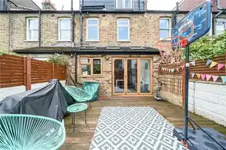 20 Balfour Road, photo 4