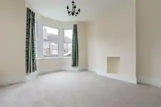 20 Bellclose Road, photo 2