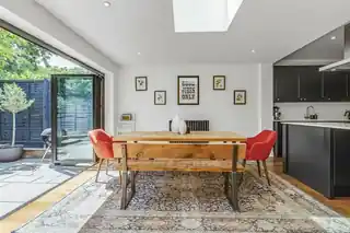 20 Carrington Road, photo 4