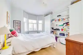 20 Chaldon Road, photo 4