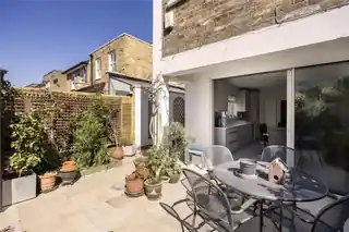 20 Coalecroft Road, photo 2
