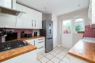 20 Copse Hill, photo 4