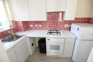 20 Cotswold Way, photo 3