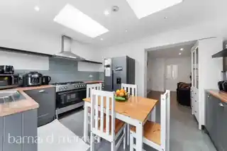 20 Elm Road, photo 2