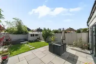 20 Ernest Road, photo 3