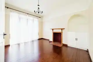 20 Fleet Avenue, photo 3