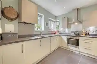 20 Grange Road, photo 4