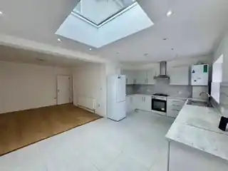 20 Hawthorn Drive, photo 2