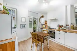 20 Liberty Street, photo 2
