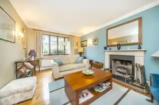 20 Lynton Road, photo 2