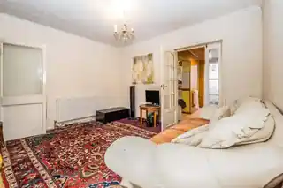 20 Mayfield Road, photo 4