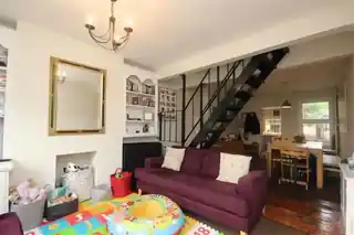 20 Middle Lane, photo 3