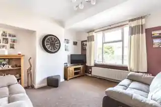20 Middleton Road, photo 2