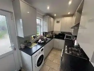 20 Middleton Road, photo 3