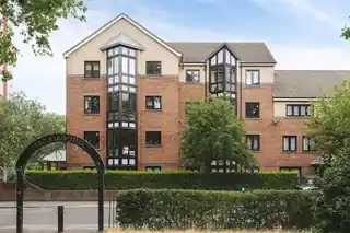 20 Monro Way, photo 2