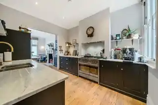 20 Pickwick Road, photo 4