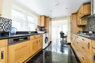 20 Shirley Road, photo 4
