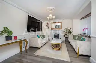 20 Southwold Drive, photo 3