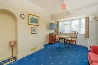 20 Swan Close, photo 2