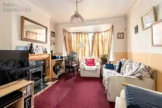 20 Thirlmere Avenue, photo 4