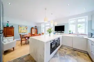 20 Winifred Road, photo 2