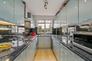 20, Woburn Court, Stanmore Road, photo 2