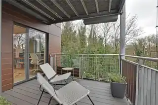 202 Seren Park Gardens, photo 3