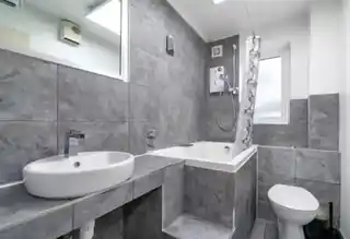 203 Bream Close, photo 4