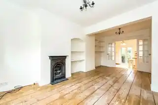 203 Fulwell Park Avenue, photo 4