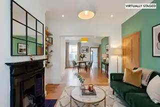 203 Lymington Avenue, photo 3