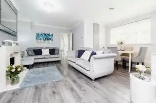 203 Moor Lane, photo 3