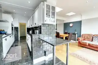 204A Brentwood Road, photo 3