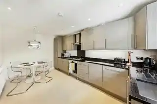 207 Cavendish Road, photo 4
