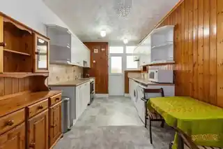 209 Lodge Lane, photo 3