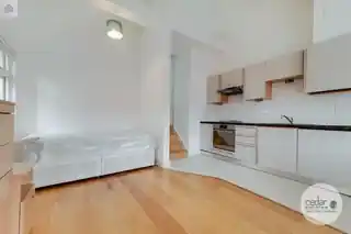 20C North End Road, photo 3
