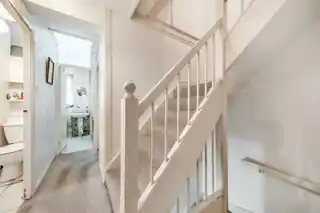 21 Alberta Street, photo 2