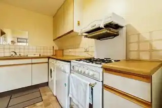 21 Bader Close, photo 3