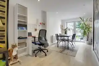 21 Bath Road, photo 3