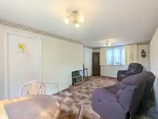 21 Bleriot Road, photo 3