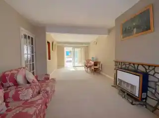 21 Carter Close, photo 2