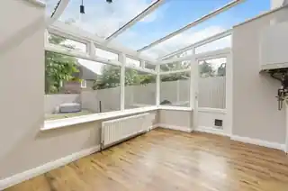 21 Cartmel Gardens, photo 4
