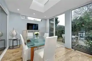 21 Cranes Park Crescent, photo 4