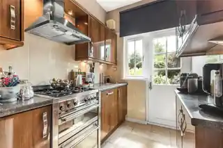 21 Eaton Park Road, photo 4