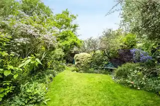 21 Etheldene Avenue, photo 3
